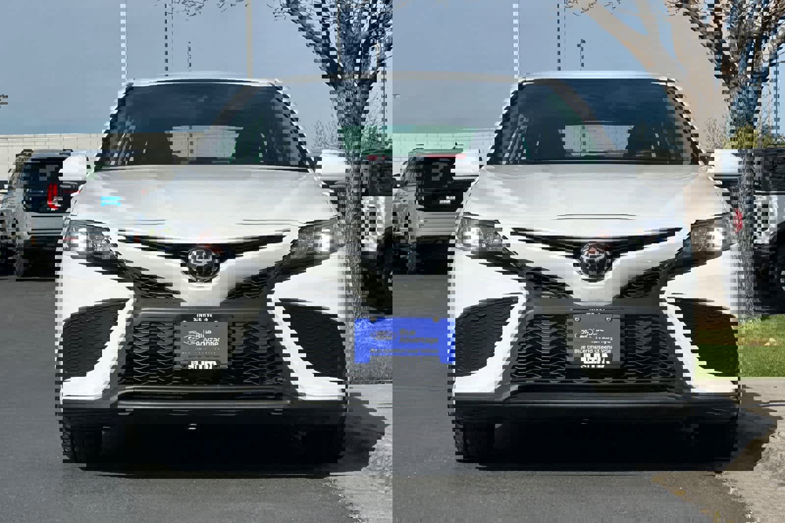 Used 2024 Toyota Camry SE FWD image 8