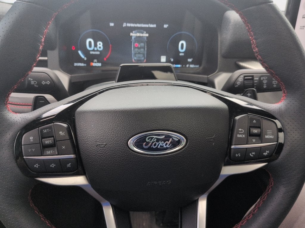 Certified 2025 Ford Explorer ST AWD/4WD image 12