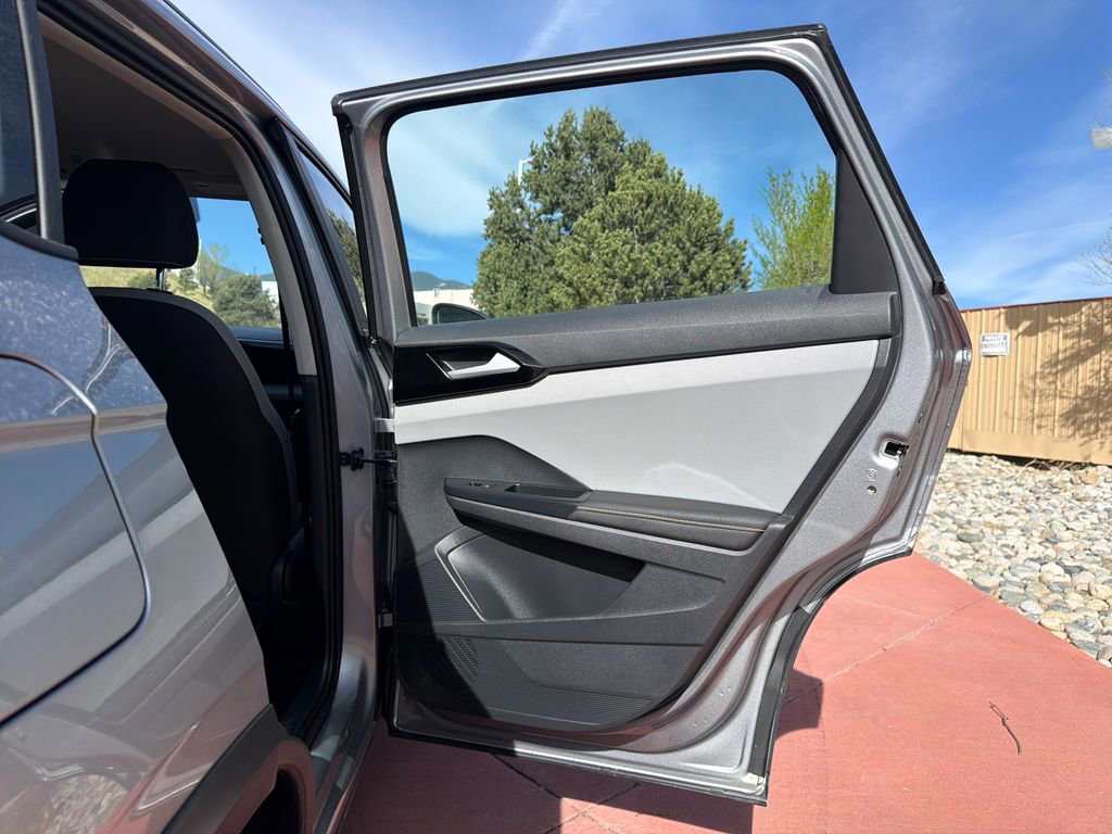 Used 2024 Volkswagen Taos S AWD/4WD image 24