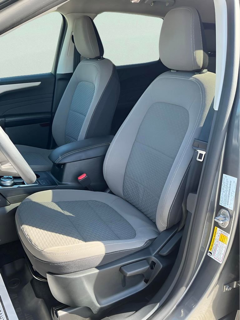 Certified 2022 Ford Escape SE FWD image 30
