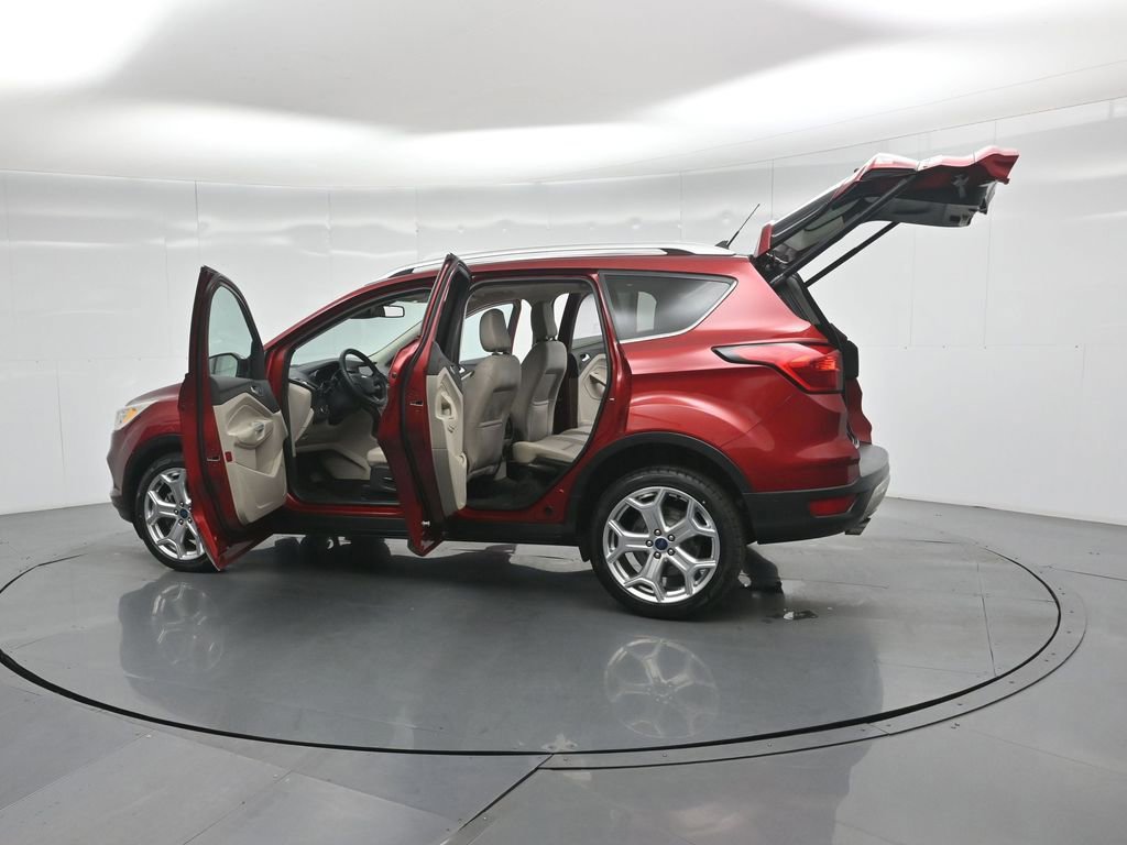 Certified 2019 Ford Escape Titanium image 56