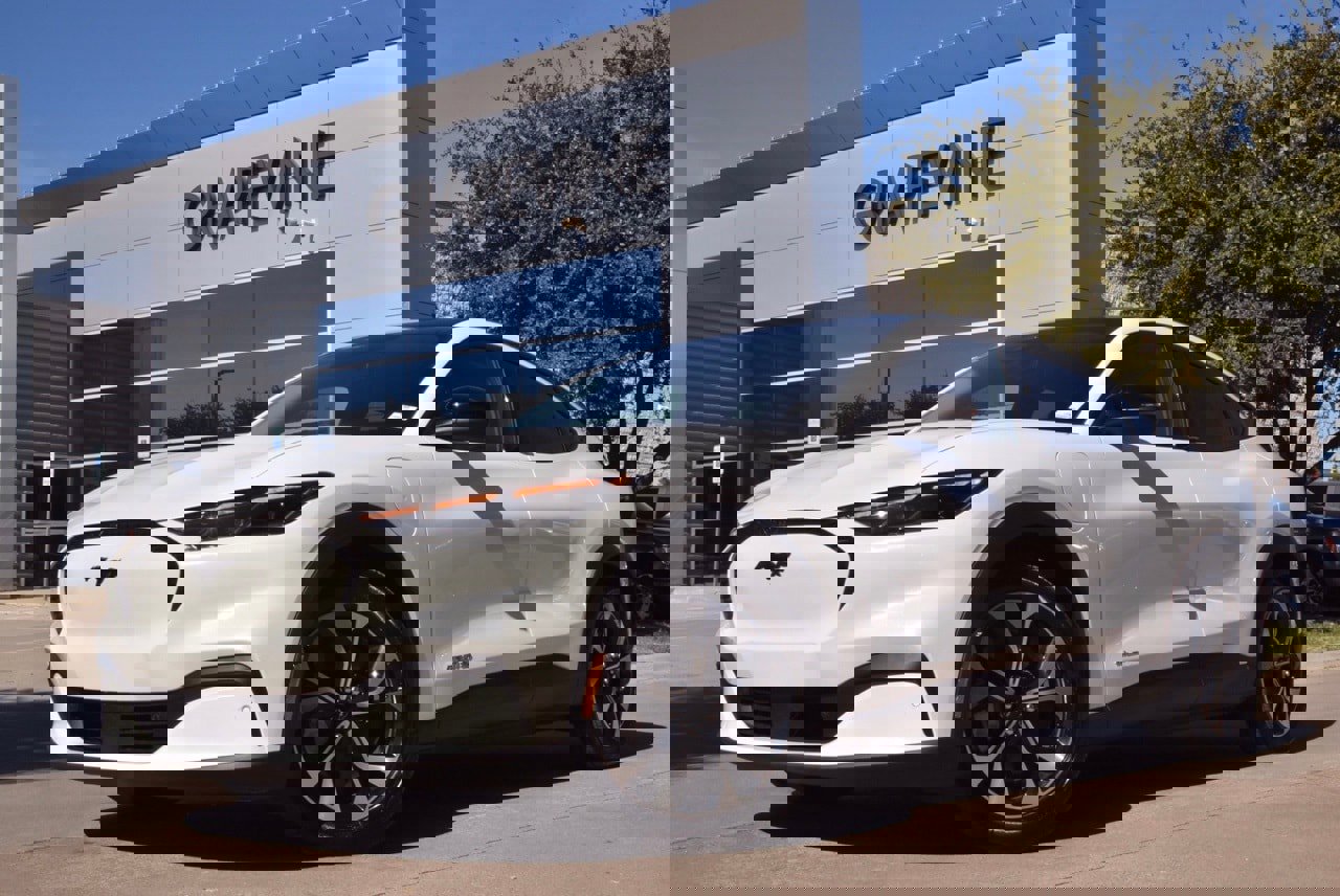 Certified 2025 Ford Mustang Mach-E Select w/ Comfort Package Lite