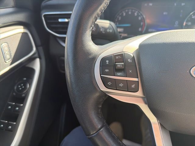 Certified 2022 Ford Explorer XLT w/ Equipment Group 202A image 45