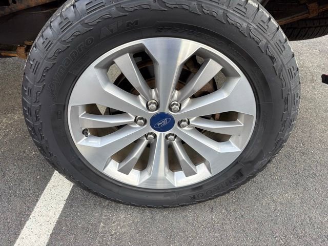 Certified 2017 Ford F150 XL w/ Equipment Group 101A Mid AWD/4WD image 11