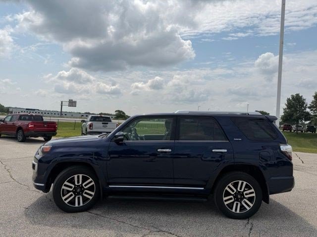 Used 2023 Toyota 4Runner Limited AWD/4WD image 6