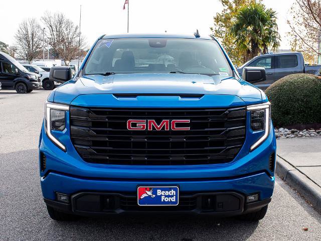 Used 2022 GMC Sierra 1500 Elevation image 2