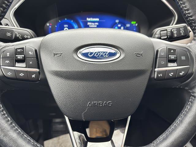 Certified 2020 Ford Escape Titanium w/ Titanium Premium Package 2.0 image 26