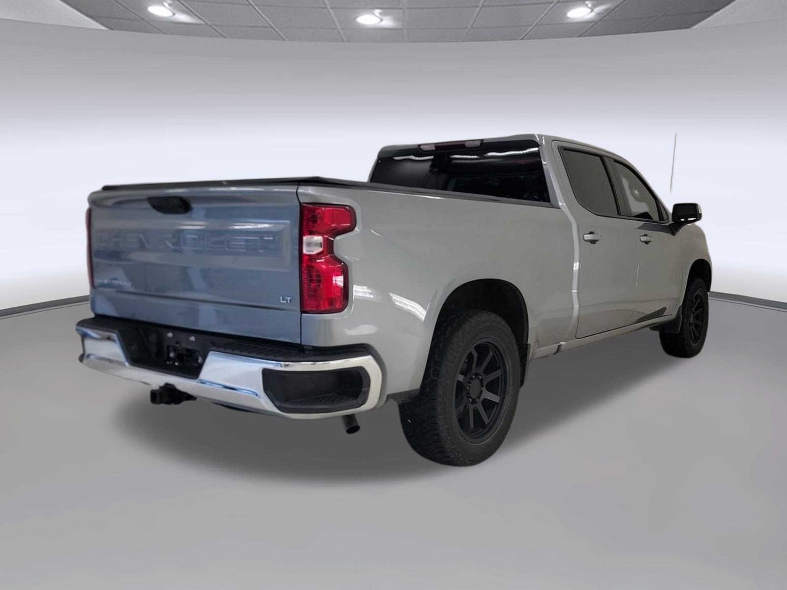 Used 2024 Chevrolet Silverado 1500 LT w/ Protection Package RWD image 7