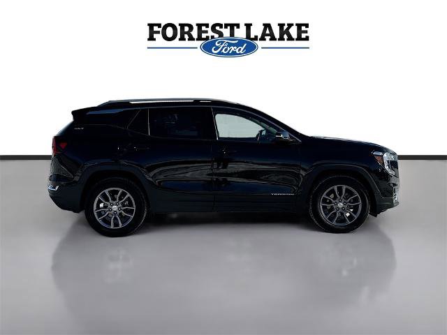 Used 2024 GMC Terrain SLT image 8