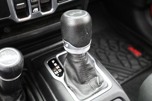 Used 2020 Jeep Wrangler Unlimited Sport S AWD/4WD image 23
