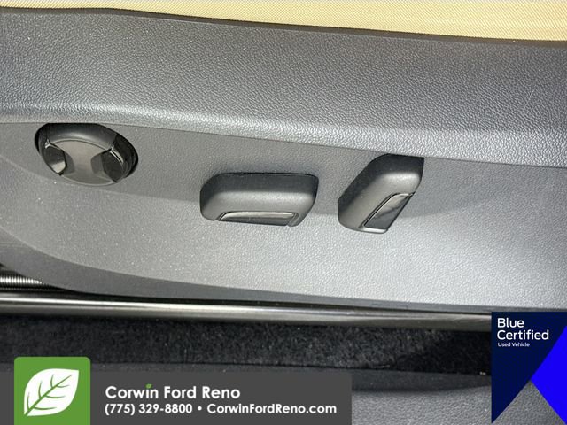 Used 2024 Volkswagen Tiguan SE image 21