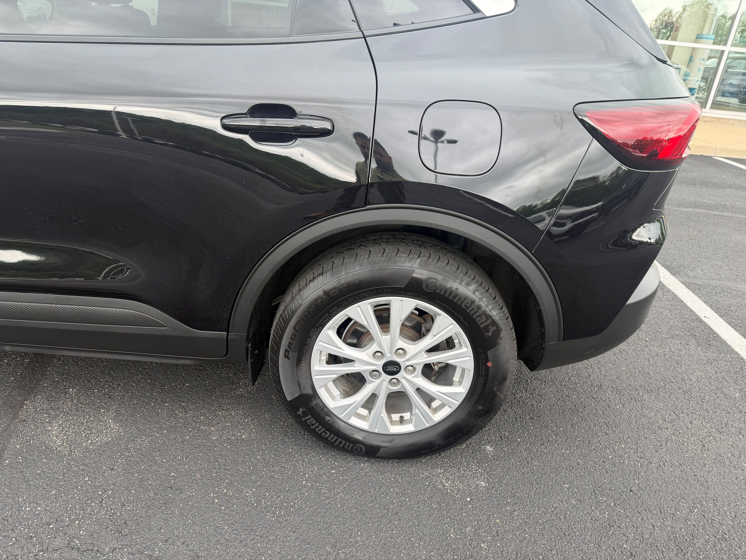 Certified 2024 Ford Escape Active AWD/4WD image 9