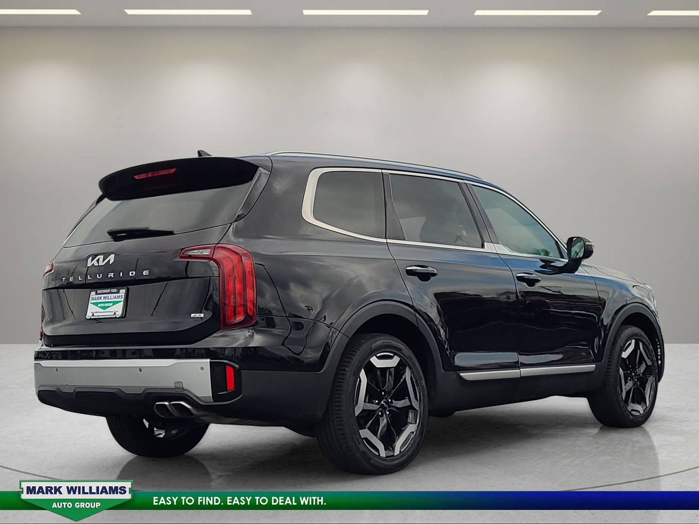 Used 2025 Kia Telluride S AWD/4WD image 4