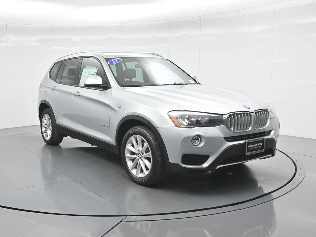 Used 2017 BMW X3 xDrive28i image 8