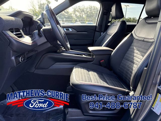 Certified 2025 Ford Explorer ST-Line w/ ST-Line Street Pack AWD/4WD image 9