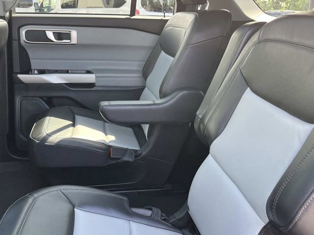 Certified 2023 Ford Explorer XLT w/ Equipment Group 202A AWD/4WD image 26