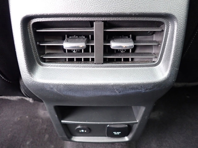 Certified 2024 Ford Edge Titanium image 13