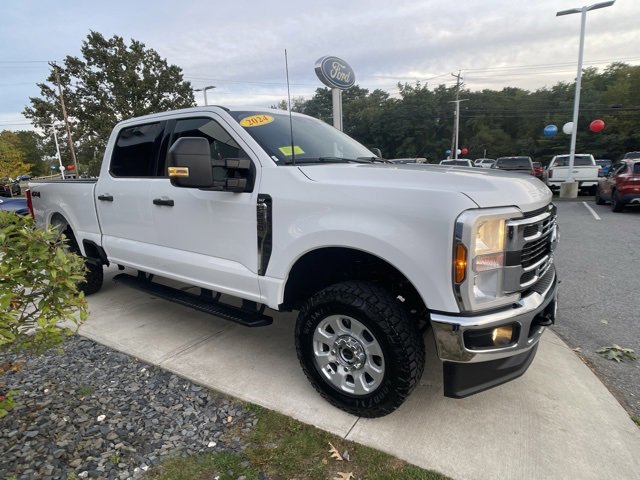 Certified 2024 Ford F250 XLT w/ Snow Plow Prep Package image 8