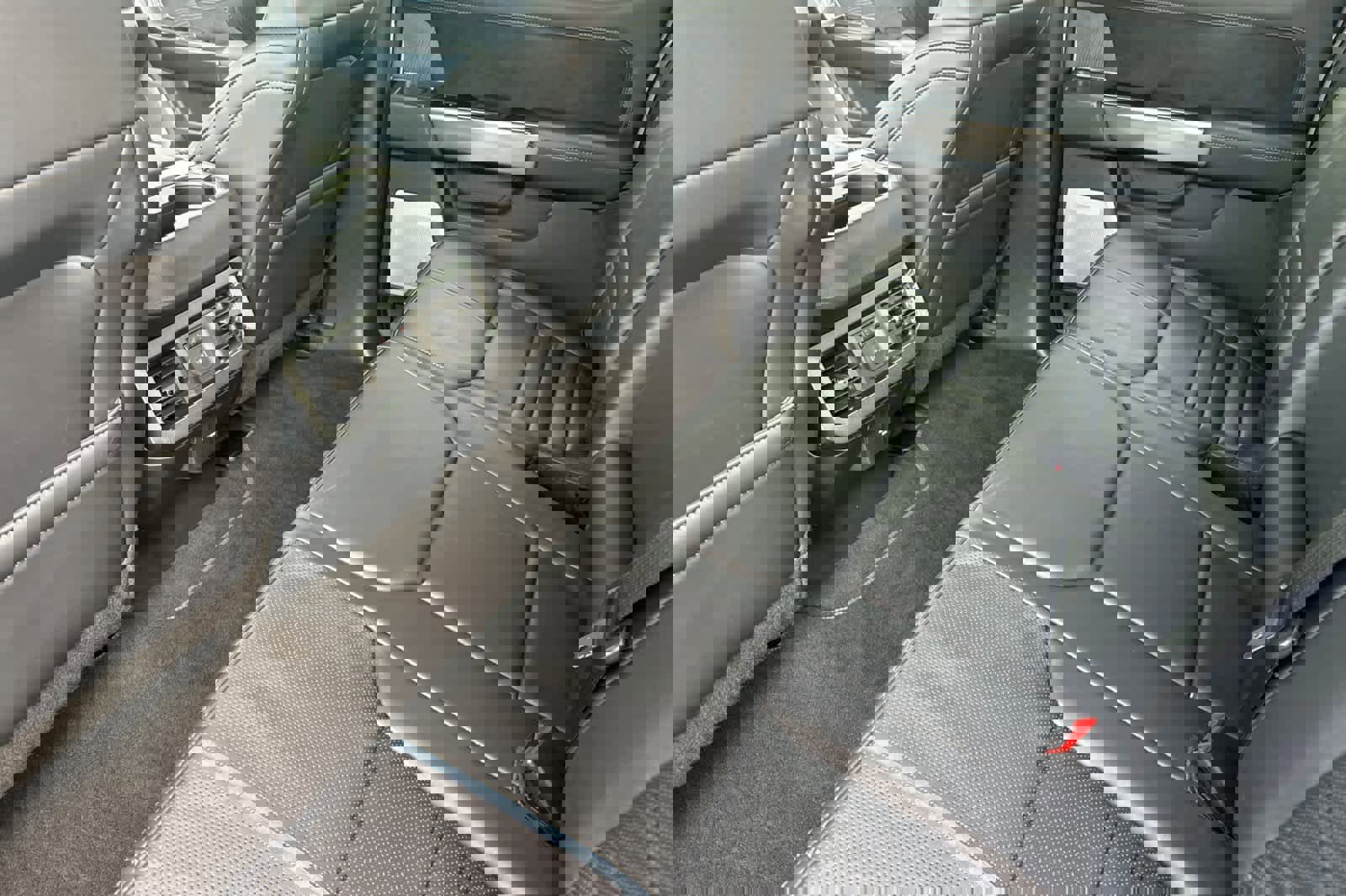 Certified 2025 Ford F250 Platinum image 10