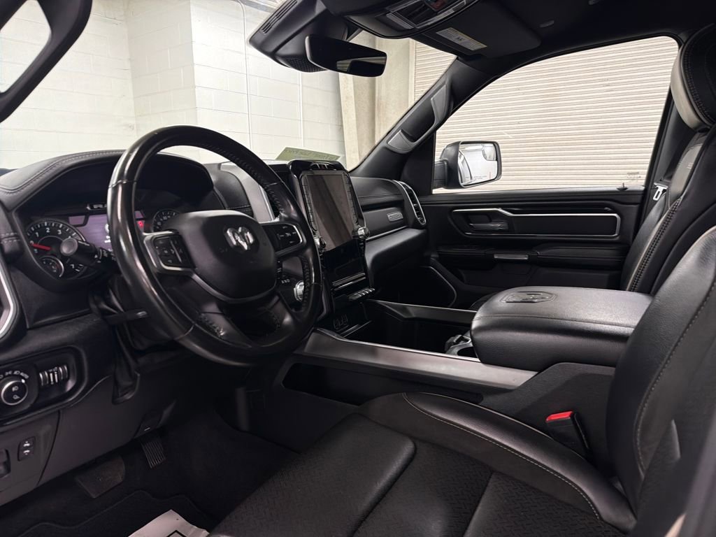 Used 2022 RAM 1500 Laramie w/ Sport Appearance Package image 11