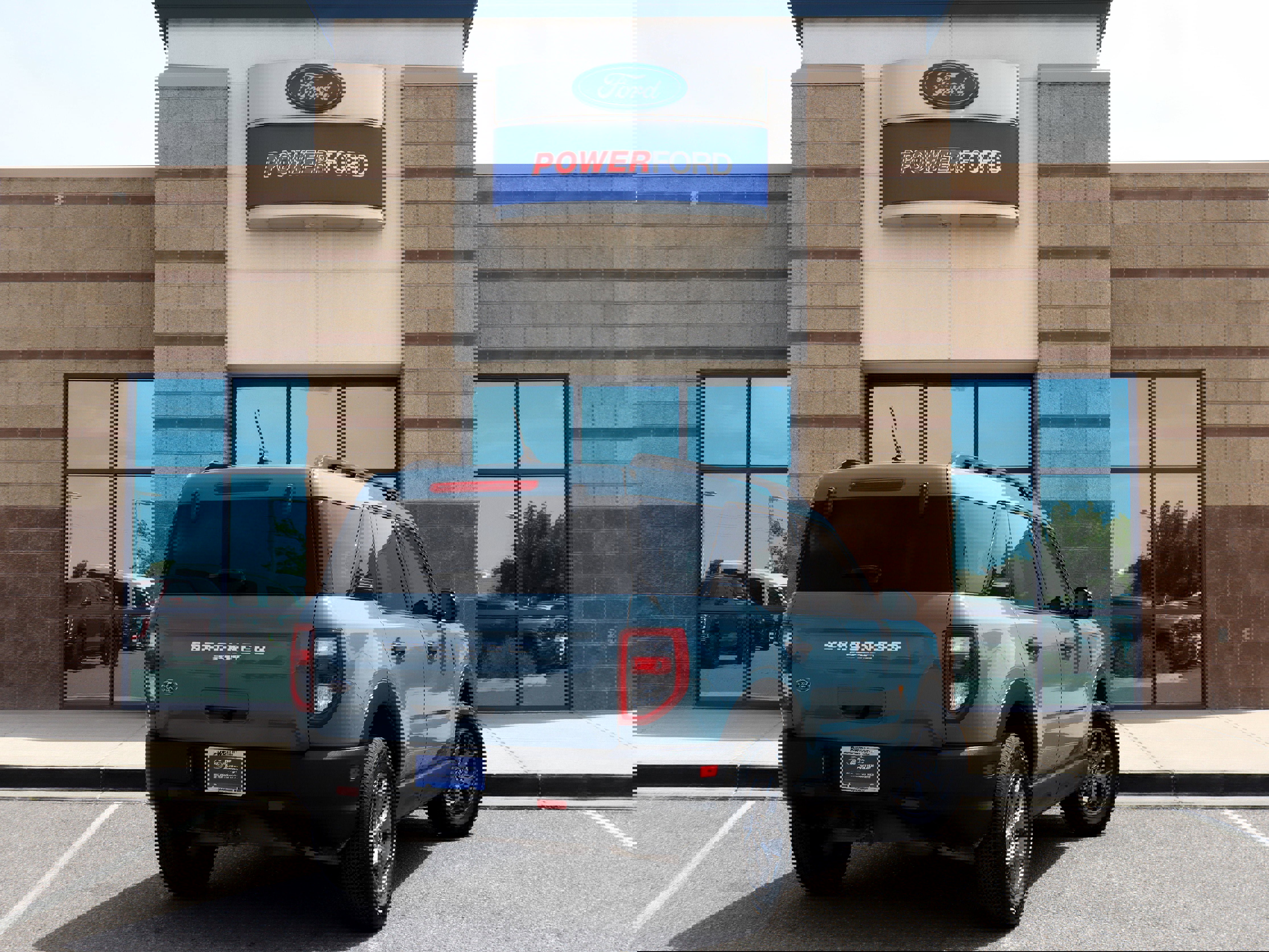 Certified 2023 Ford Bronco Sport Badlands image 6