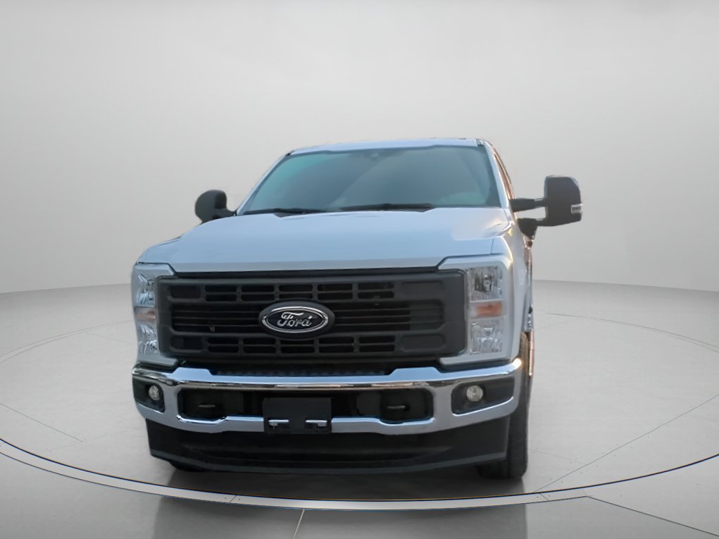 Certified 2025 Ford F350 XL w/ 360-Degree Camera Package AWD/4WD image 5