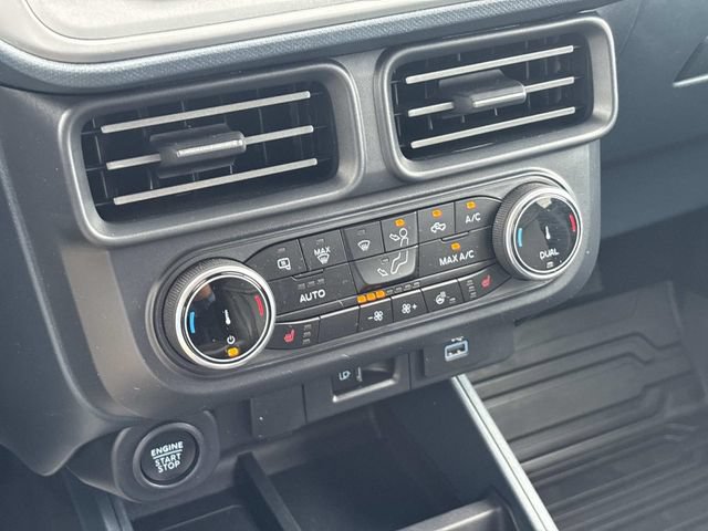 Certified 2024 Ford Maverick Lariat w/ Black Appearance Package FWD image 31