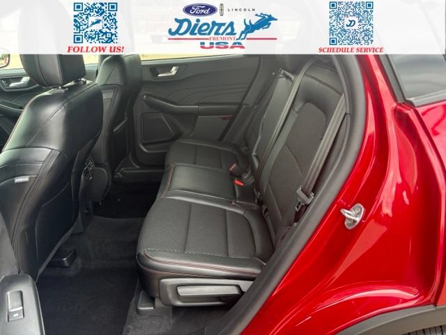 Certified 2025 Ford Escape ST-Line w/ Tech Pack #1 AWD/4WD image 17