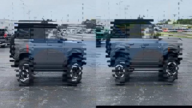 Certified 2024 Ford Bronco Outer Banks w/ Sasquatch Package image 2