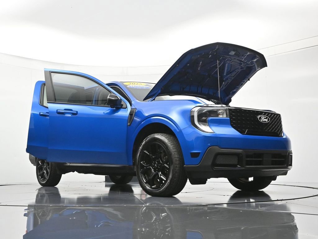 Certified 2025 Ford Maverick Lariat w/ Black Appearance Package AWD/4WD image 49