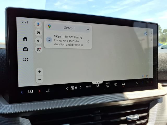 Certified 2025 Ford Explorer Active AWD/4WD image 14