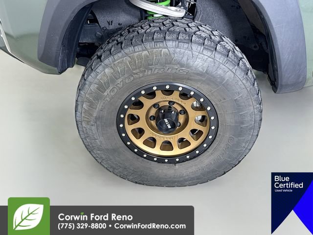 Used 2022 Toyota Tacoma TRD Off-Road w/ Technology Package image 32