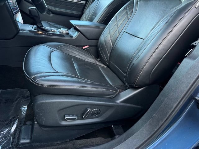 Certified 2018 Ford Explorer Platinum AWD/4WD image 6