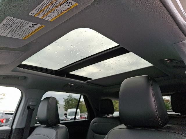 Certified 2023 Ford Explorer XLT w/ Equipment Group 202A image 15