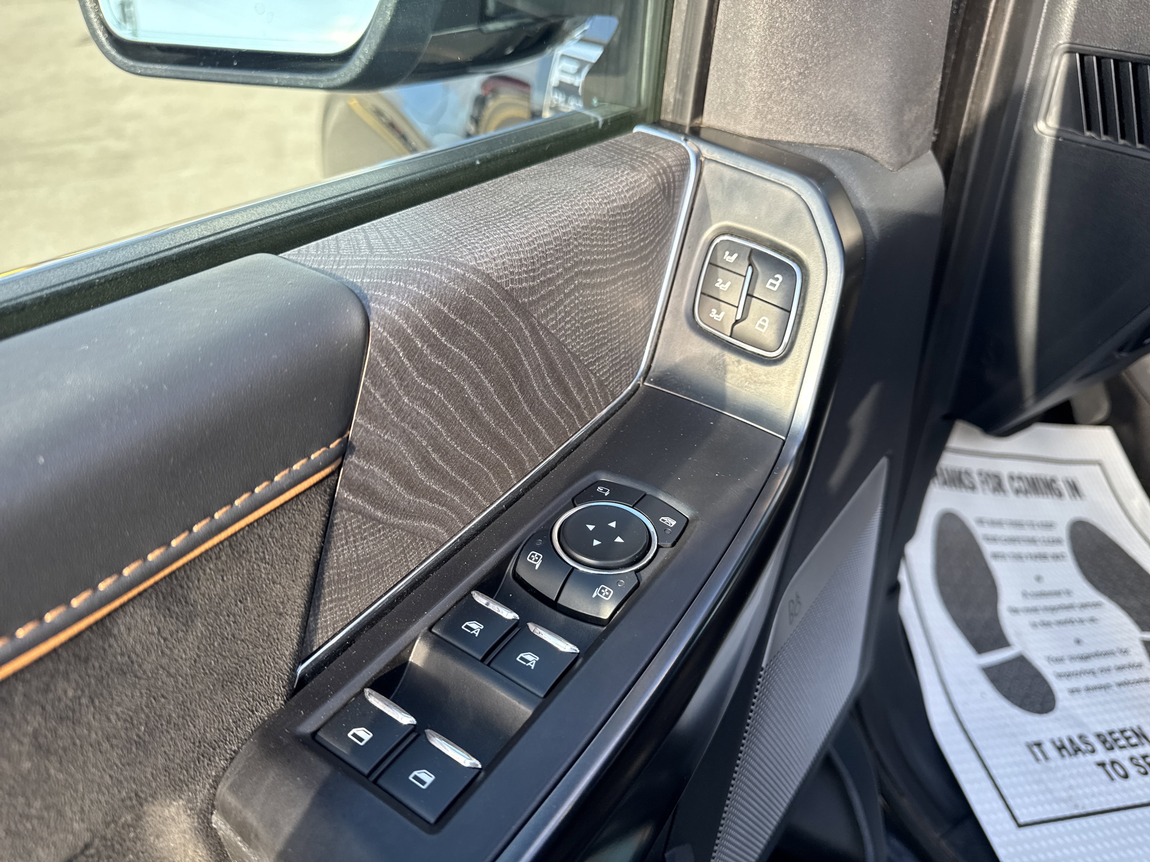 Certified 2023 Ford F150 Platinum image 8