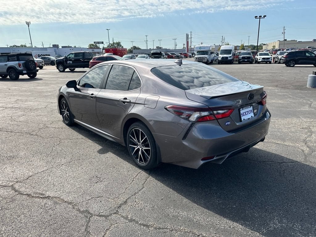Used 2024 Toyota Camry SE w/ Blackout Package (TMS) FWD image 7