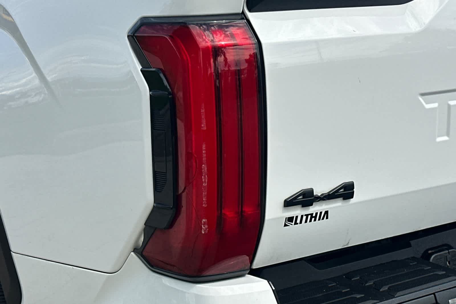 Used 2023 Toyota Tundra SR5 w/ SR5 Premium Package AWD/4WD image 25