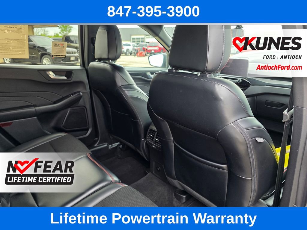 Certified 2025 Ford Escape ST-Line AWD/4WD image 23