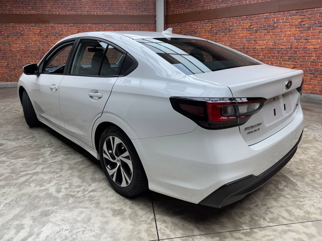 Used 2024 Subaru Legacy Premium AWD/4WD image 3