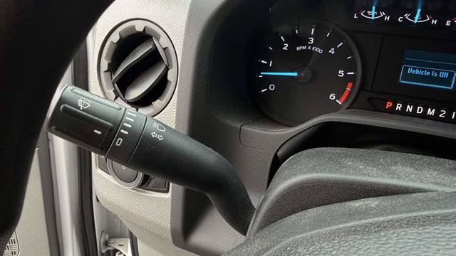 Certified 2022 Ford E-350 and Econoline 350 Super Duty w/ Power Windows & Locks Group RWD image 17