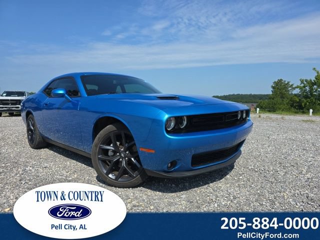 Used 2023 Dodge Challenger SXT w/ Blacktop Package RWD image 1