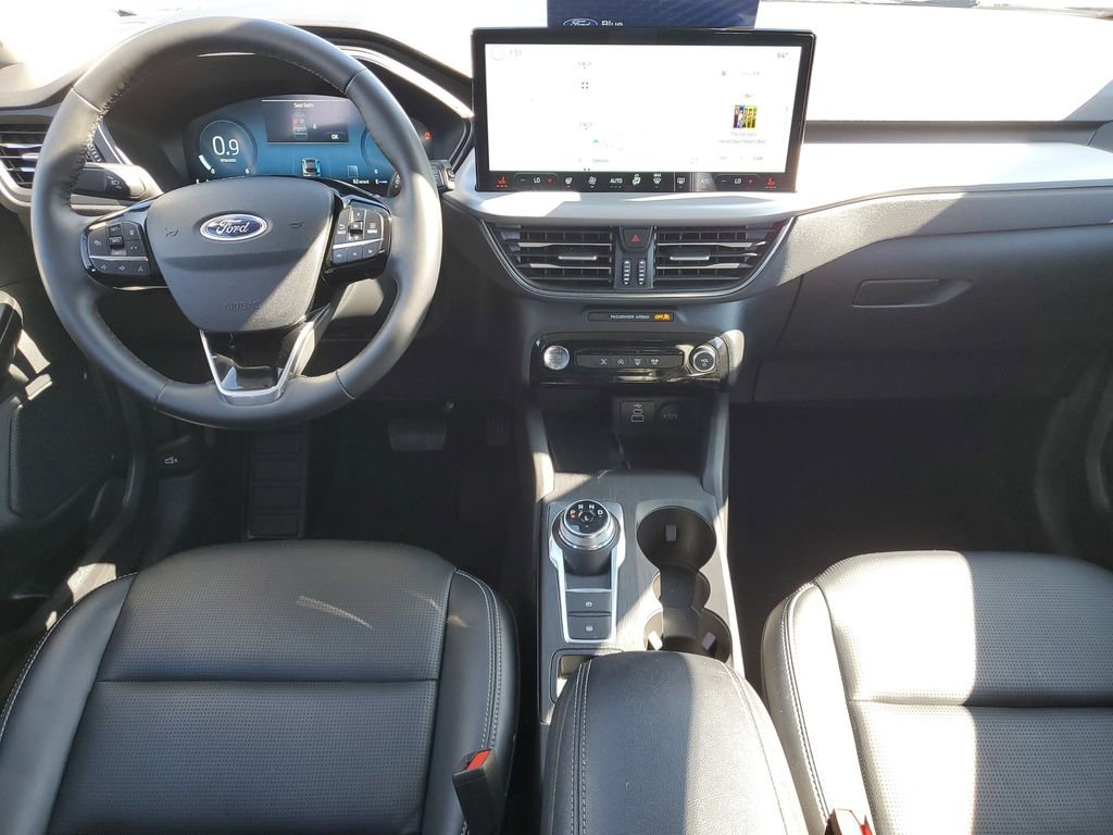 Certified 2025 Ford Escape Platinum image 29