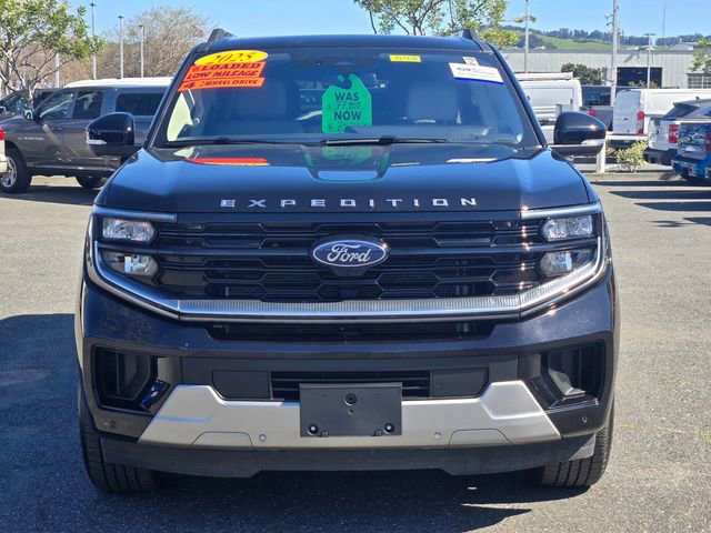 Certified 2025 Ford Expedition Max Platinum AWD/4WD image 8