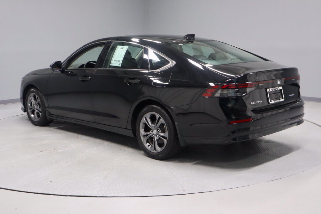 Used 2023 Honda Accord EX-L image 9