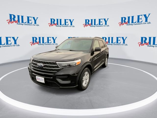 Certified 2021 Ford Explorer XLT image 2