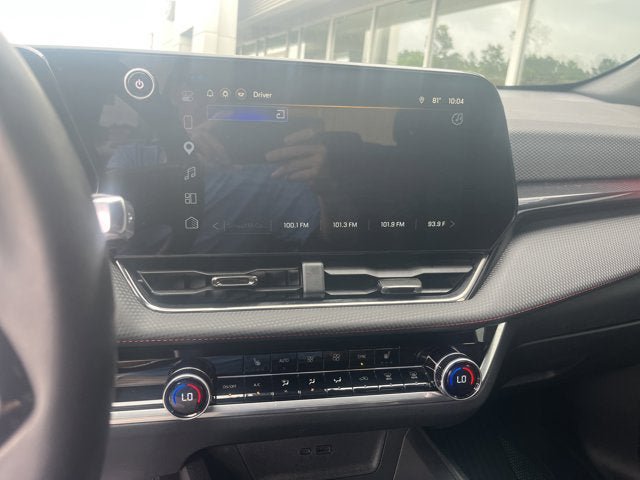 Used 2026 Chevrolet Equinox RS FWD image 16