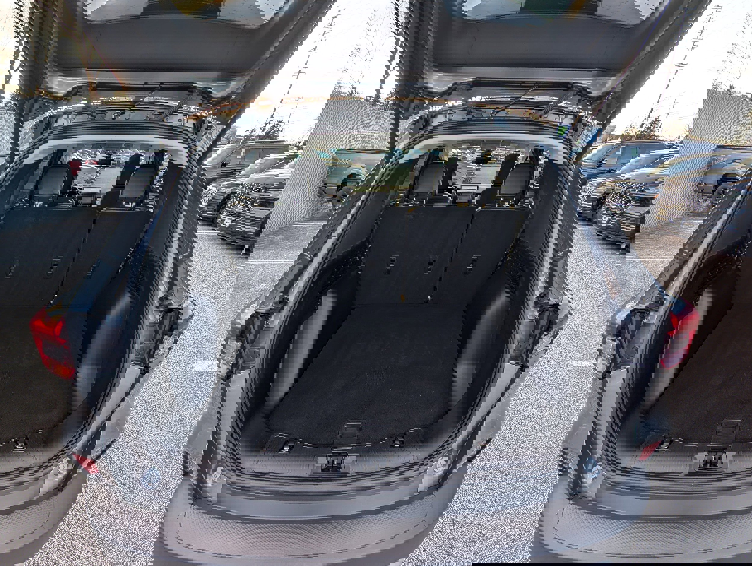 Certified 2023 Ford Escape SE w/ PHEV Premium Package image 14