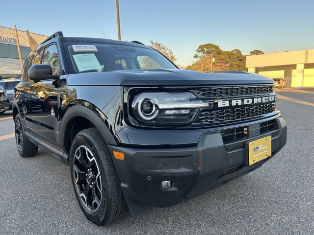 Certified 2025 Ford Bronco Sport Outer Banks w/ Outer Banks Tech Package+ image 7