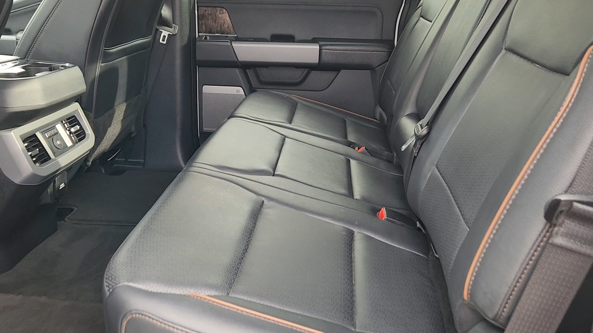 Certified 2025 Ford F250 Lariat AWD/4WD image 26