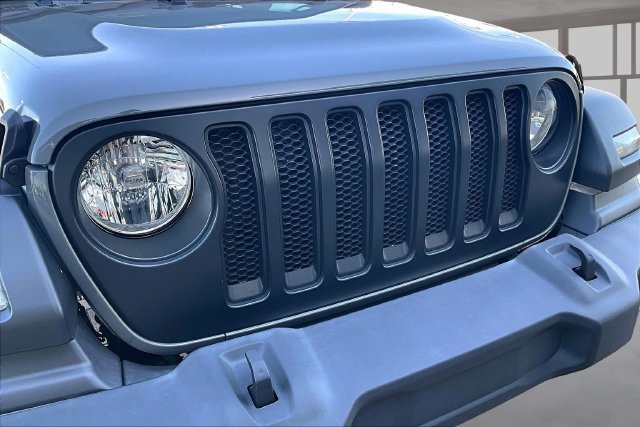 Used 2023 Jeep Wrangler Unlimited Sport AWD/4WD image 28